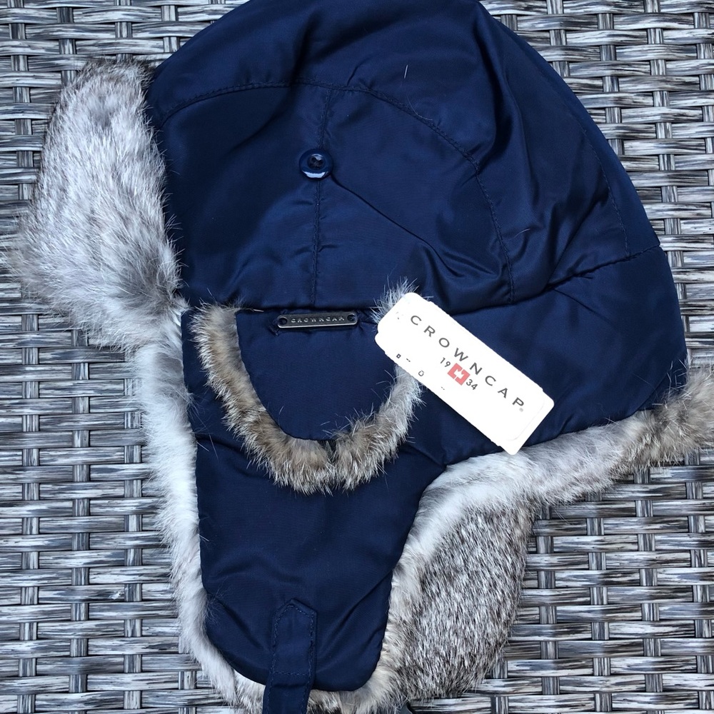 Crown Cap Genuine Rabbit Fur Trim Trooper Hat NWT in Black Size M